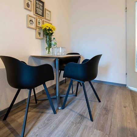 Messe Apartment Neuss Duesseldorf エクステリア 写真